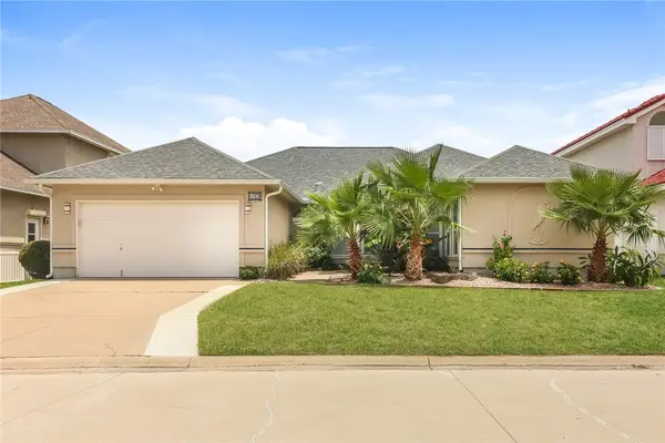 133 Sea Breeze Drive, Aransas Pass, TX 78336