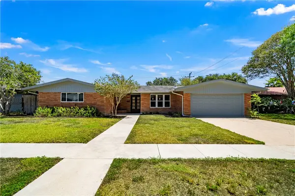 429 Montclair Drive, Corpus Christi, TX 78412