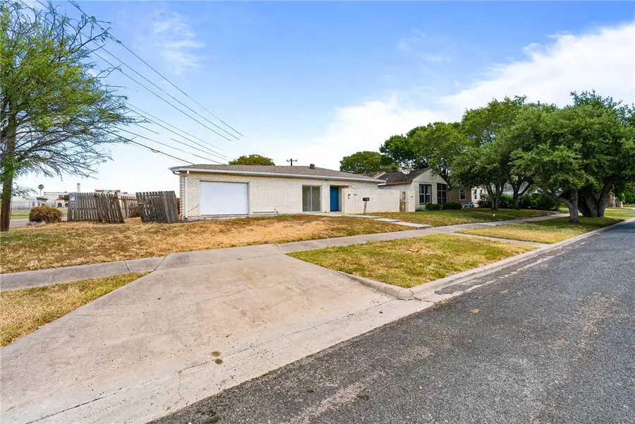 624 Del Mar Boulevard, Corpus Christi, TX 78404 - #3