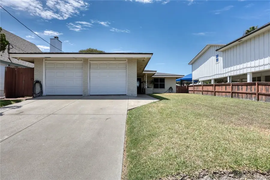 3230 Laguna Shores, Corpus Christi, TX 78418 - #2