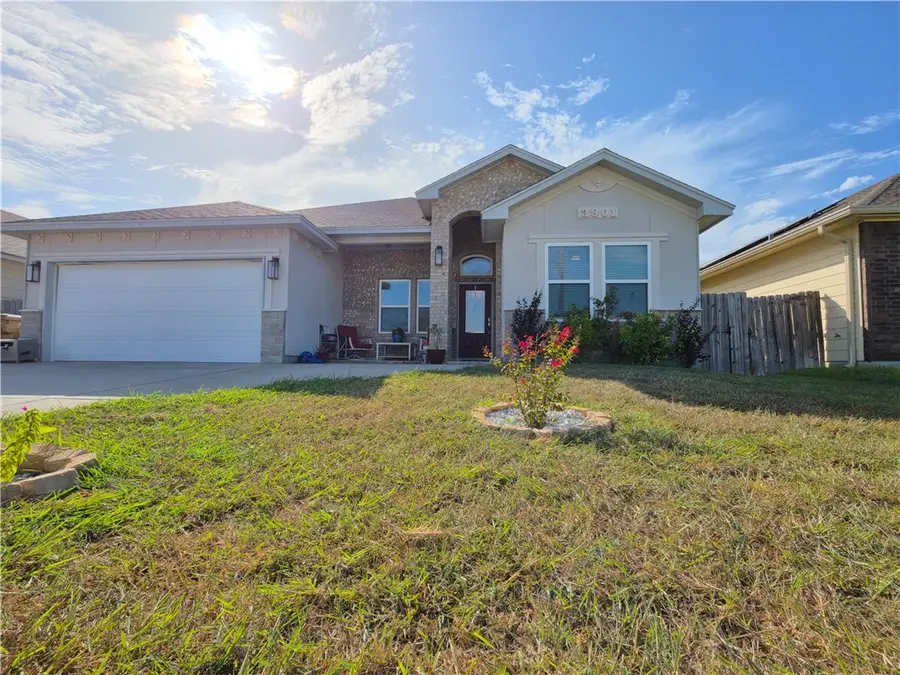 3901 Pennine Way, Corpus Christi, TX 78414 - #3