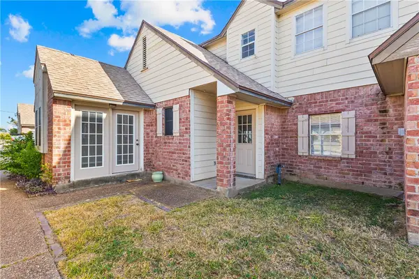 1001 W Bayview Boulevard #N, Portland, TX 78374