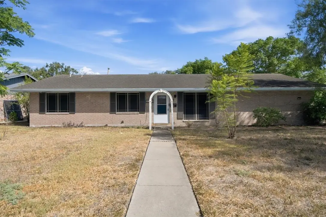 301 N Pasadena Drive, Kingsville, TX 78363 - #1