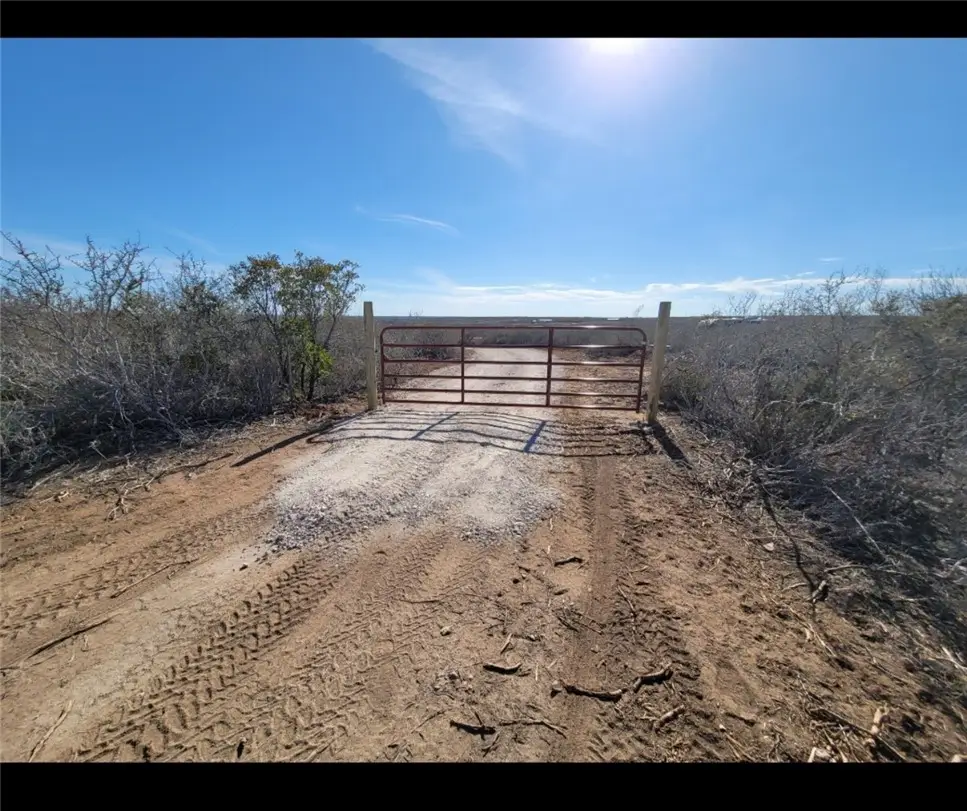 000 Cr 2150, San Diego, TX 78384 - #1