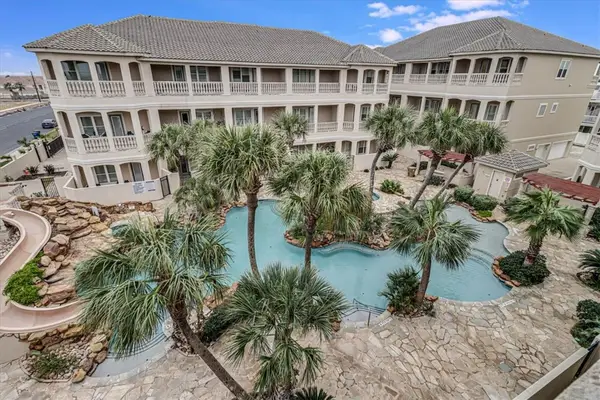 14910 Leeward Drive #304, Corpus Christi, TX 78418