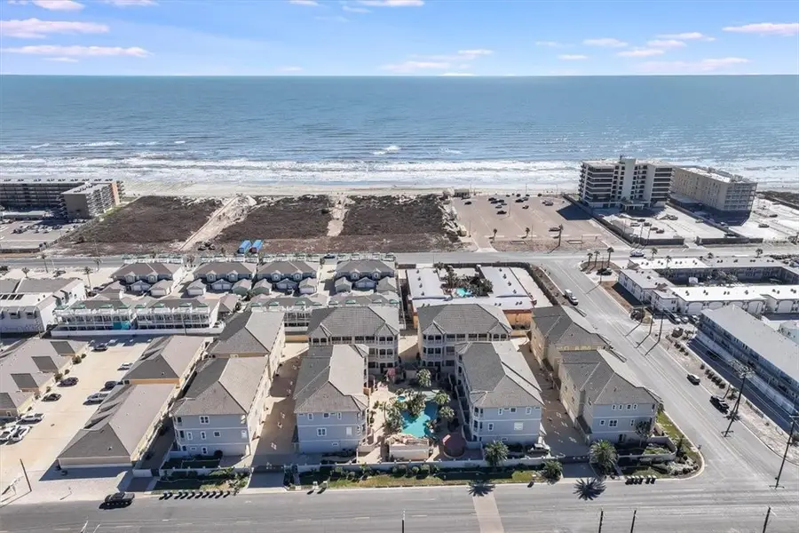 14910 Leeward Drive #304, Corpus Christi, TX 78418 - #2