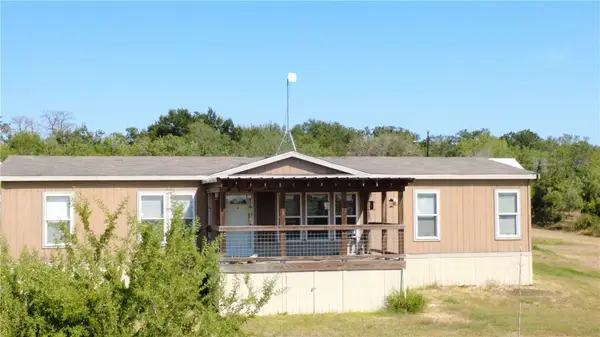 125 Lago Dr, Sandia, TX 78383