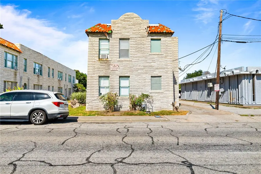 615-619 S Tancahua Street, Corpus Christi, TX 78401 - #3