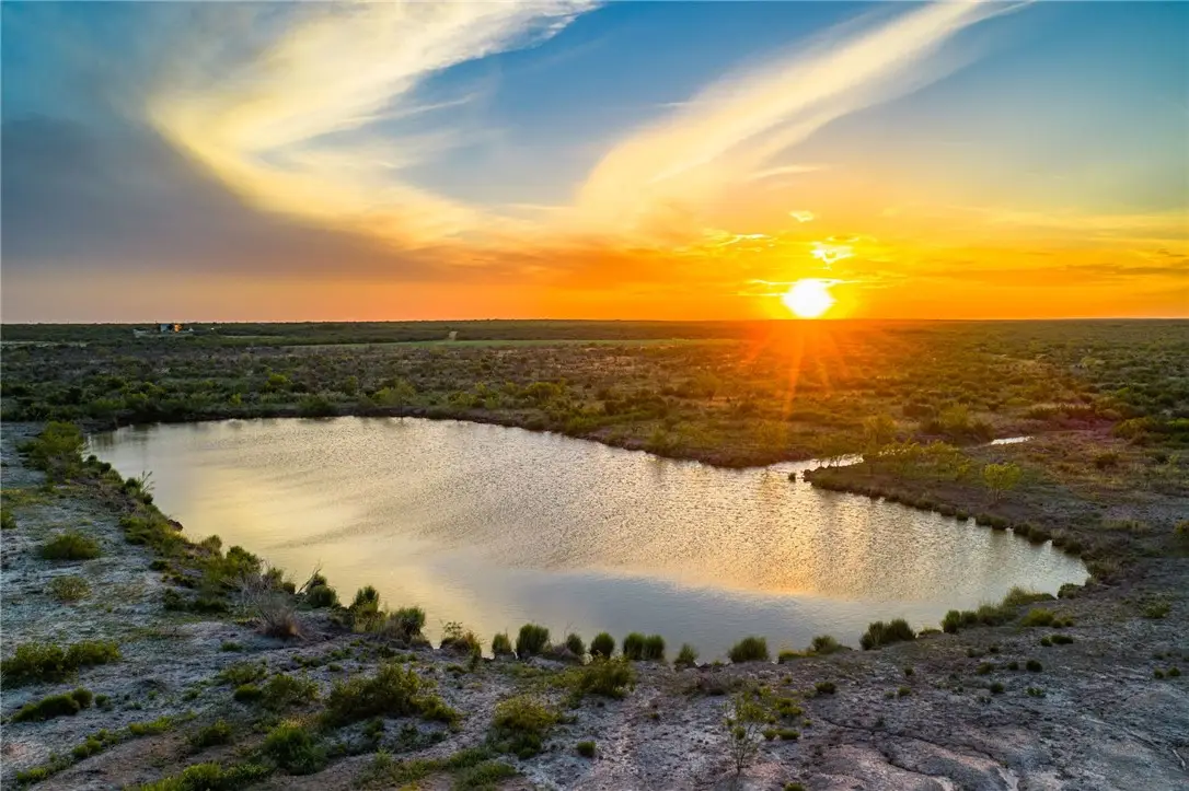 2750 Fm 624, Tilden, TX 78072 - #1