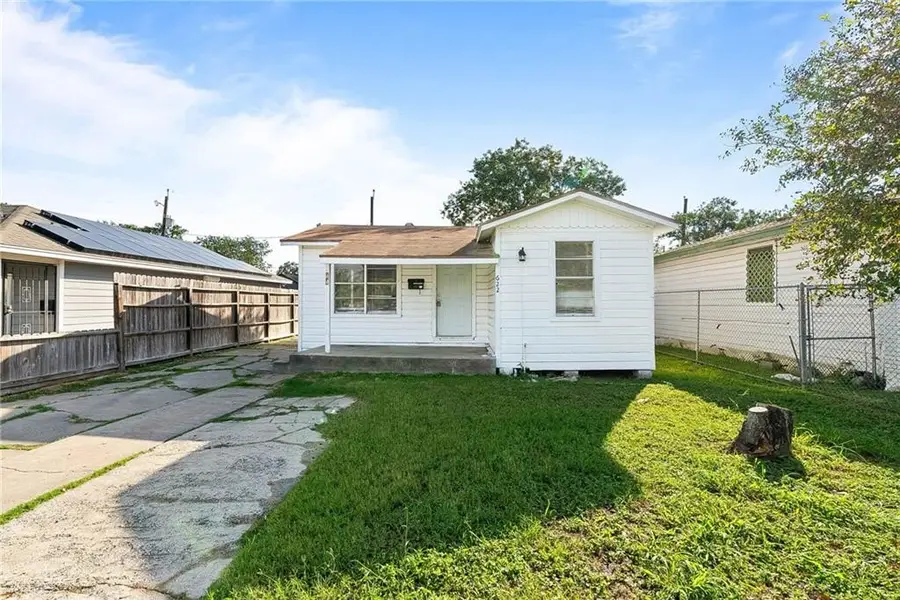 622 Airport #B, Corpus Christi, TX 78405 - #3