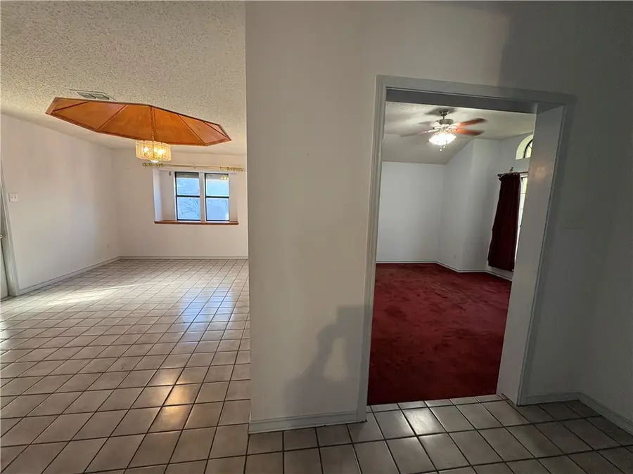 7305 Twilight Ridge Drive, Corpus Christi, TX 78413 - #3