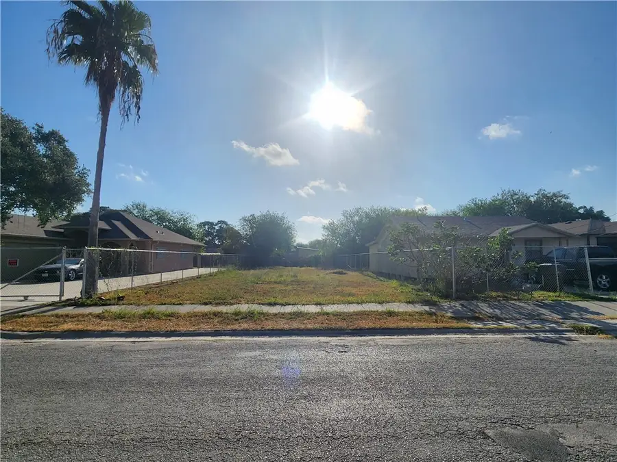 742 Cheyenne Street, Corpus Christi, TX 78405 - #3