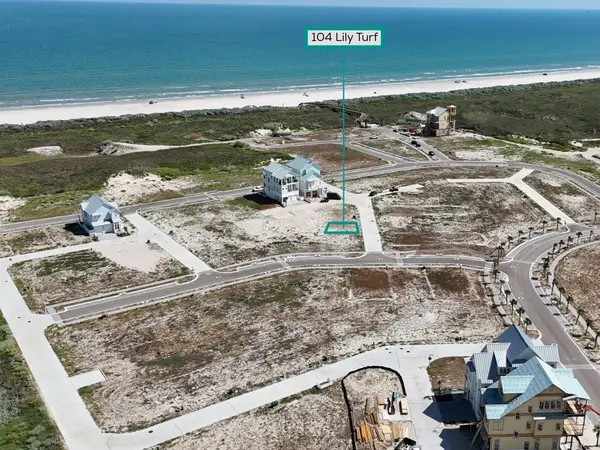 104 Lily Turf Lane, Port Aransas, TX 78373