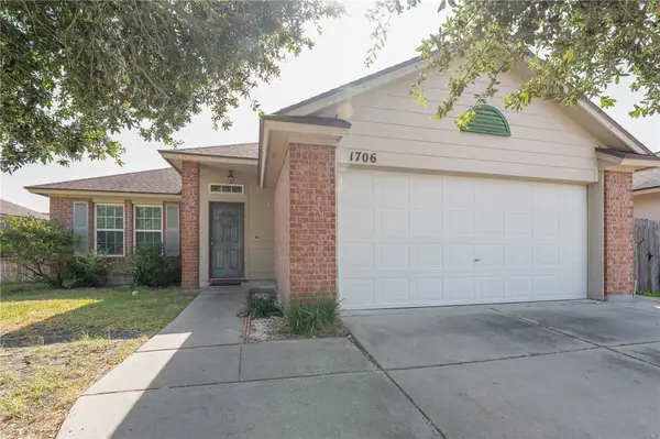 1706 Chisolm Trail, Corpus Christi, TX 78410