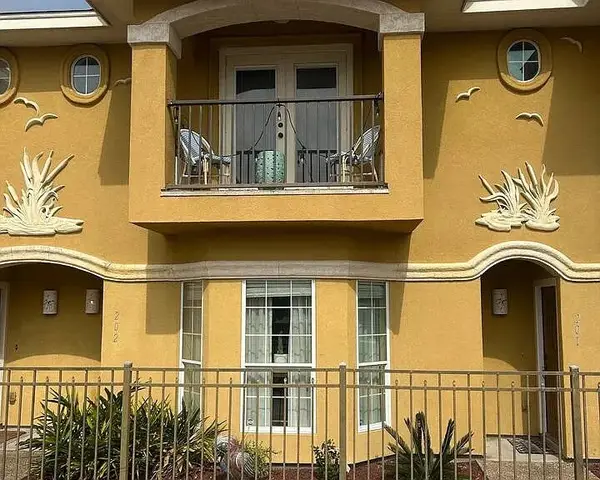 15422 Seamount Cay Court #202, Corpus Christi, TX 78418