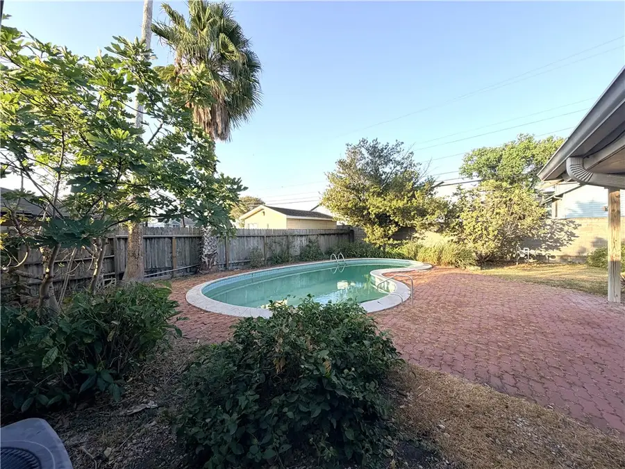 4117 Harry Street, Corpus Christi, TX 78411 - #3