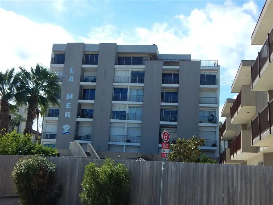 520 S Chaparral Street #204, Corpus Christi, TX 78401 - #3