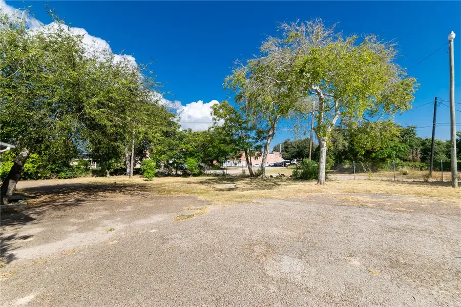 926 Park Avenue, Corpus Christi, TX 78401 - #3