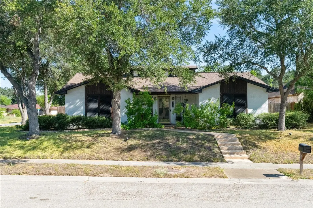 3101 Vicksburg Street, Corpus Christi, TX 78410 - #1