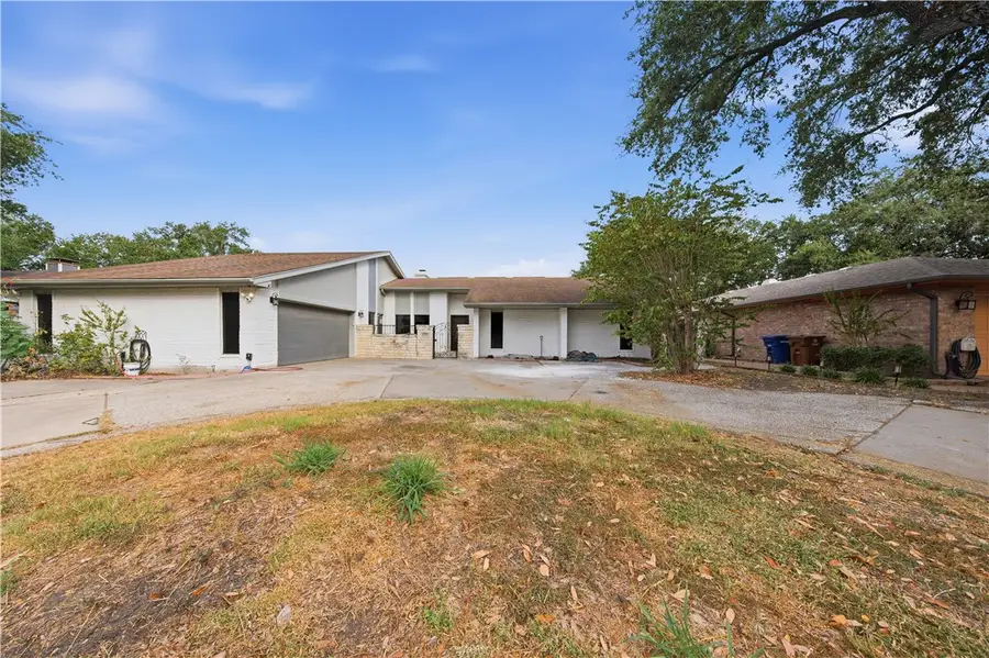 4325 Wood River Drive, Corpus Christi, TX 78410 - #2