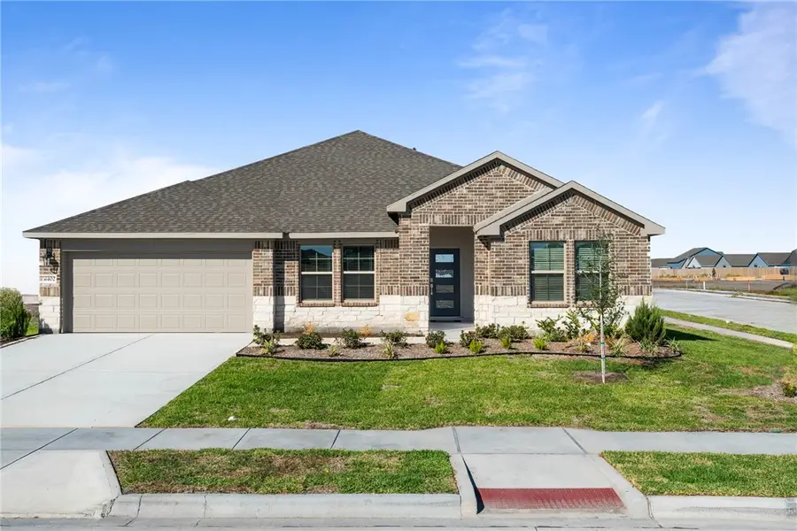 3642 Sahar Lake Drive, Robstown, TX 78380 - #2