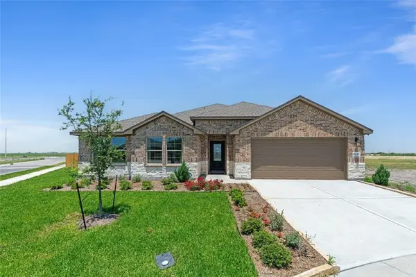 3545 Sahar Lake Drive, Robstown, TX 78380