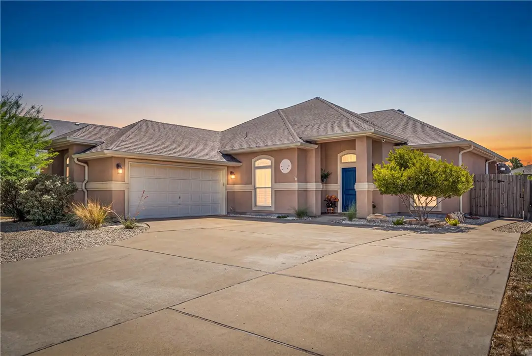 15669 Three Fathoms Bank, Corpus Christi, TX 78418 - #1