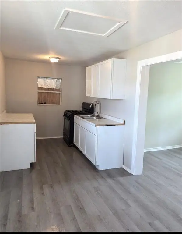 121 Blevins Street, Corpus Christi, TX 78415 - #2