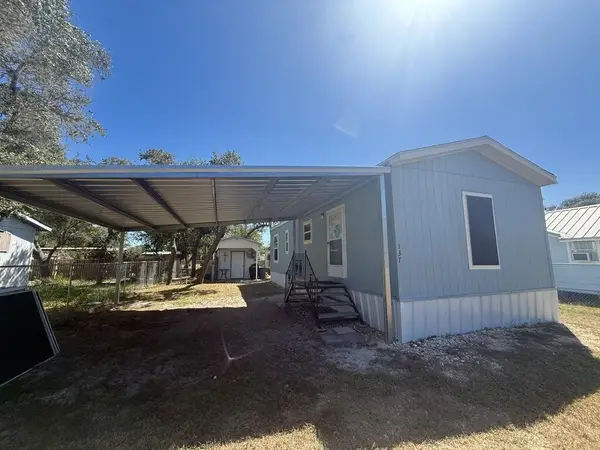 137 Lantana Drive, Rockport, TX 78382