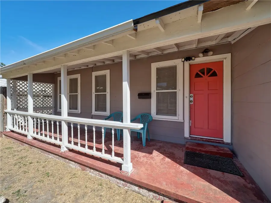 225 S Whitney Street, Aransas Pass, TX 78336 - #2