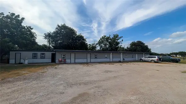 315 N Front Street, Mathis, TX 78368