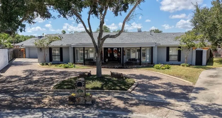 5017 Lost Creek Circle, Corpus Christi, TX 78413 - #3