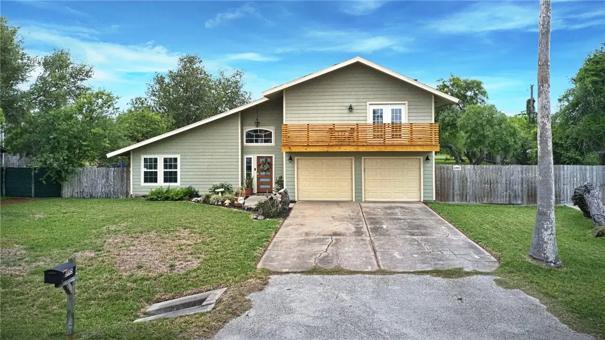 6995 Lovers Lane, Corpus Christi, TX 78412 - #1