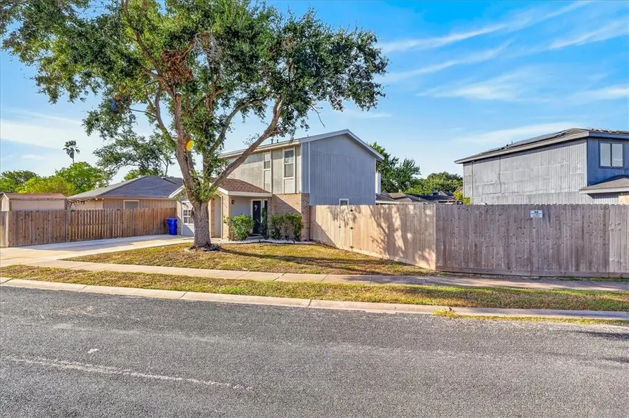 2629 Allencrest Drive, Corpus Christi, TX 78415 - #3