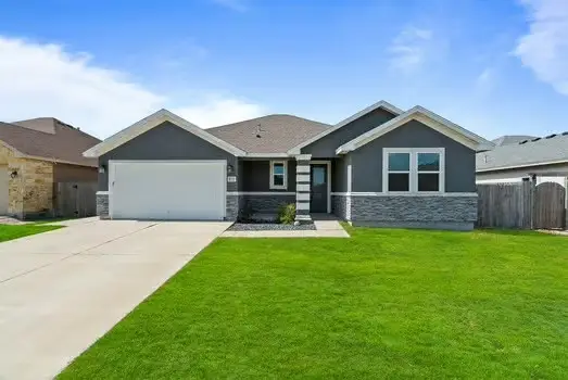 1717 Sea Oak Drive, Corpus Christi, TX 78418