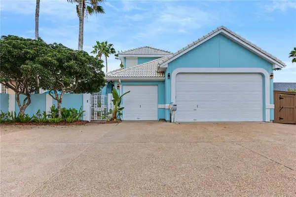 13769 Eaglesnest Bay Drive, Corpus Christi, TX 78418