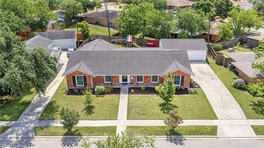 633 Moray Place, Corpus Christi, TX 78411 - #3