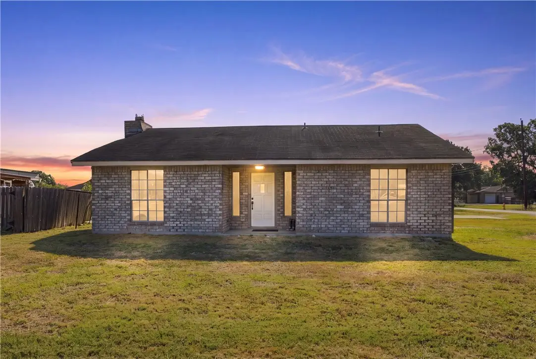 5394 County Road 73, Robstown, TX 78380 - #1