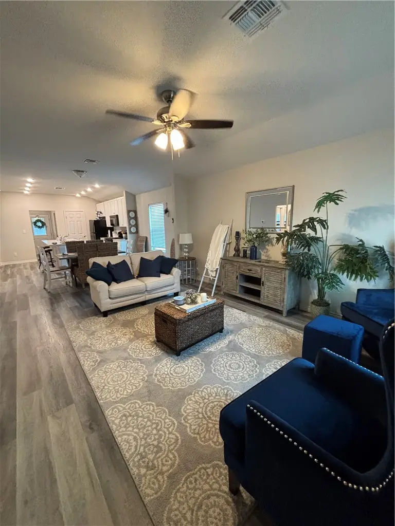 1010 25th Street, Corpus Christi, TX 78405 - #2