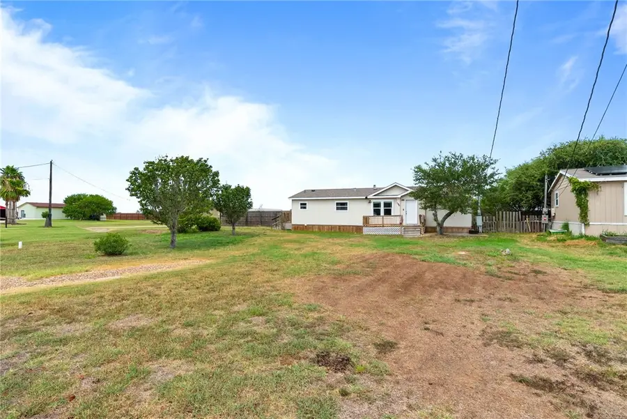 190 Lago Vista Drive, Rockport, TX 78382 - #2