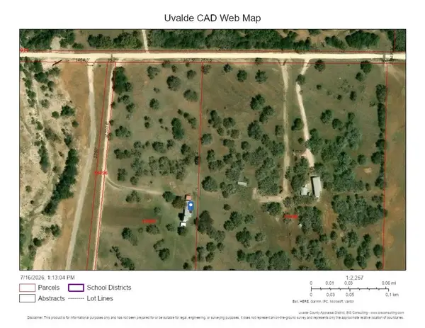 2919 Cr 361, Utopia, TX 78884