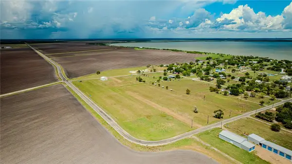 604 Wilhelm, Austwell, TX 77950