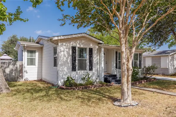 650 Sharon Drive, Corpus Christi, TX 78412