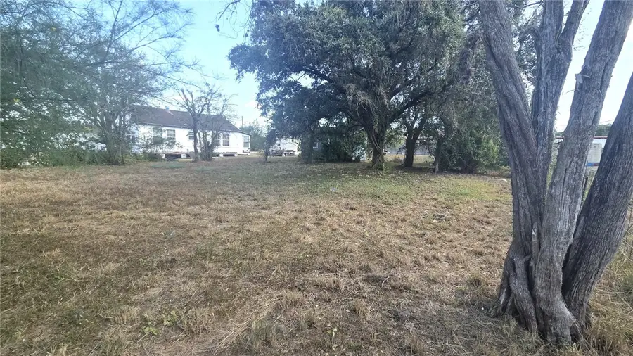 1225 E Henrietta Avenue, Kingsville, TX 78363 - #2