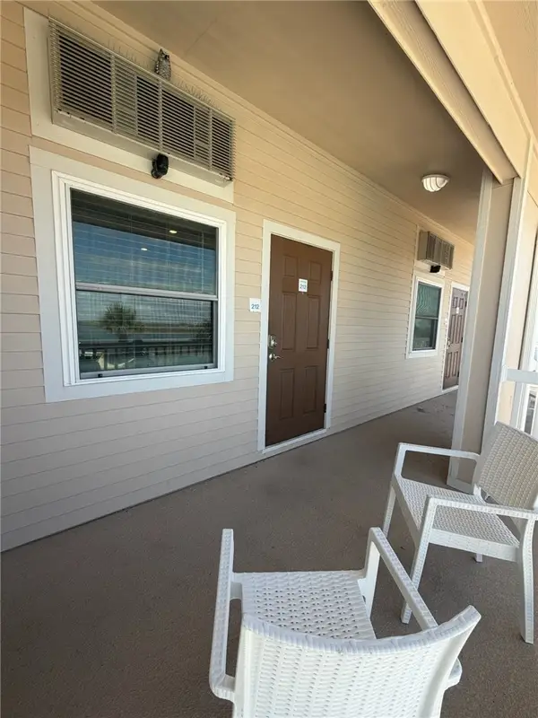 15034 Aruba Drive #212, Corpus Christi, TX 78418