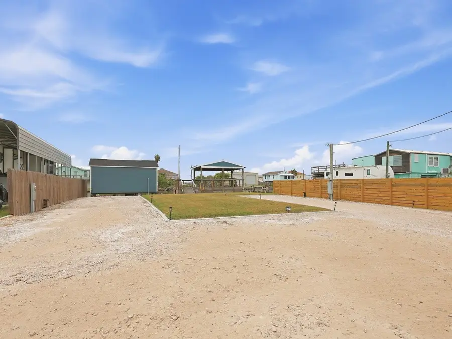 115 Island, Rockport, TX 78382 - #3