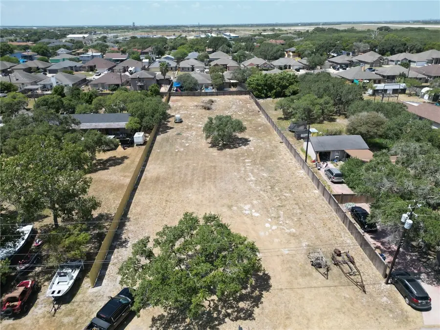 3746 Lynda Lee Drive, Corpus Christi, TX 78418 - #2