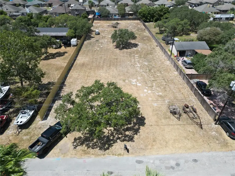 3746 Lynda Lee Drive, Corpus Christi, TX 78418 - #3