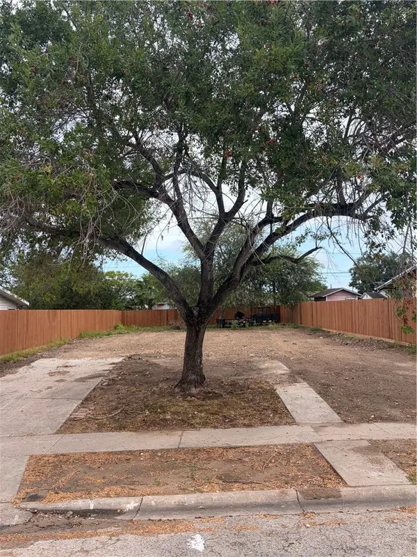 1134 Dona Drive, Corpus Christi, TX 78407