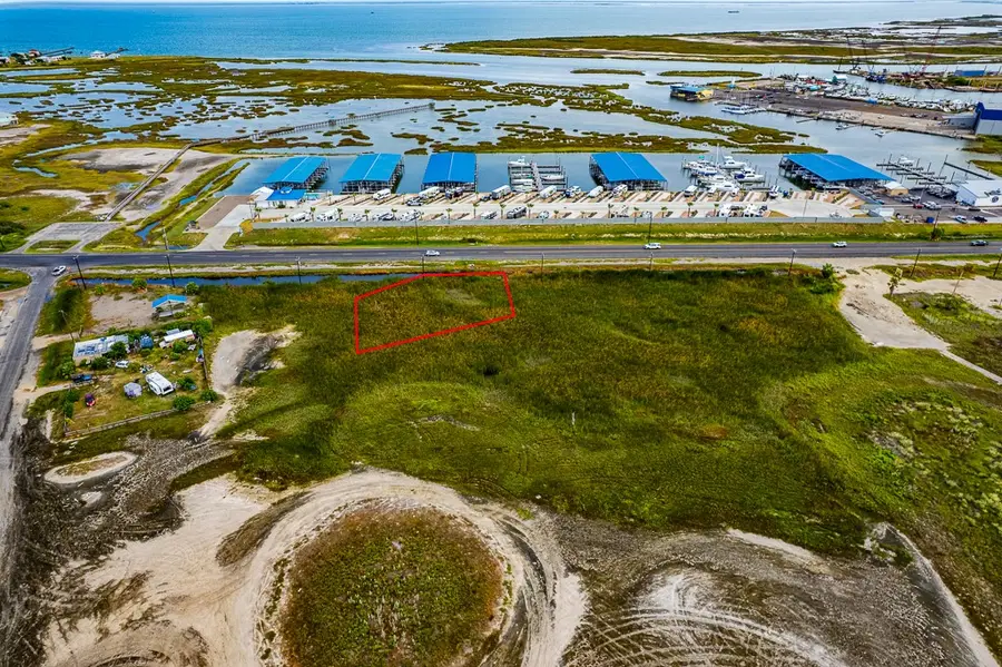2128 S Doughty Street, Rockport, TX 78382 - #2